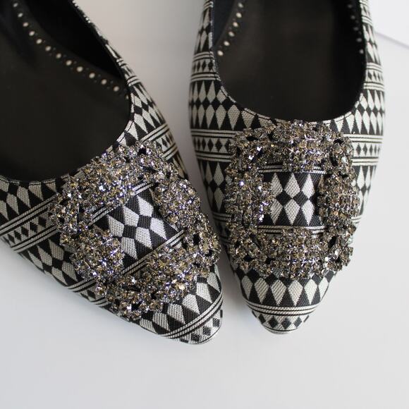 Manolo Blahnik Hangisi Flats - Picture 6 of 14